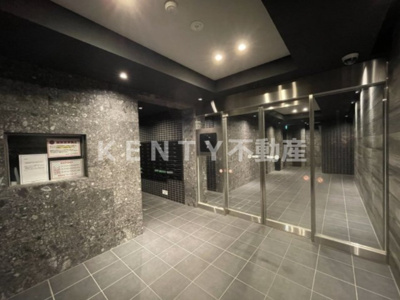 【エントランス】 | ラフィスタ下丸子 | 落ち着いたエントランスです