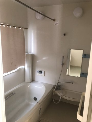 和歌山市梶取・中古戸建・54397の浴室