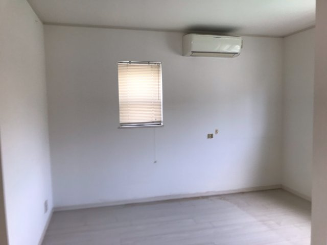 和歌山市梶取・中古戸建・54397の洋室