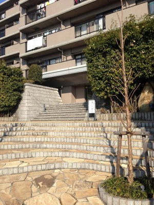 【エントランス】 | コスモ宮前平クレスト | エントランス部分です。