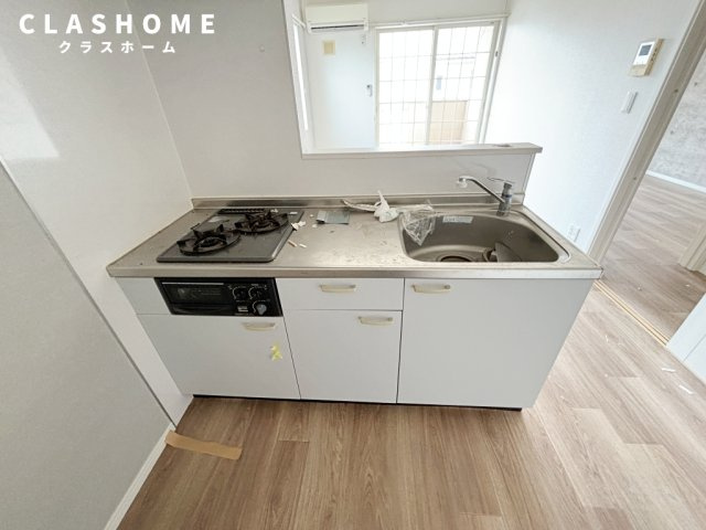 リブレア・グレイスA　　のキッチン|同物件の別部屋になります。