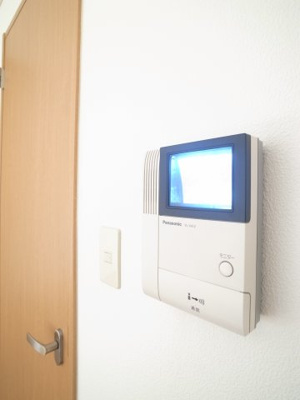 【セキュリティ】 | エクセル9 | TVモニターフォンで来客のチェック。