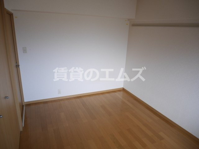 【洋室】 | ルミエール諸岡 | ルミエール諸岡の洋室