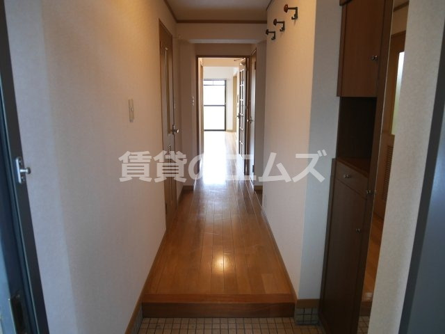 【玄関】 | ルミエール諸岡 | ルミエール諸岡の玄関