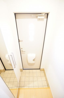 【玄関】 | ぶどうの木 | ※同物件・反転タイプの写真です。