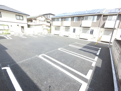 【駐車場】 | オリーブ ガーデン