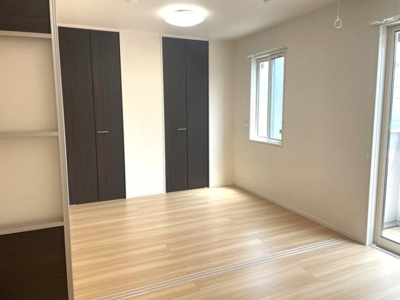 【洋室】 | オリーブ ガーデン