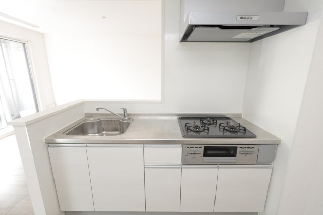 アンジュール西小岩のキッチン