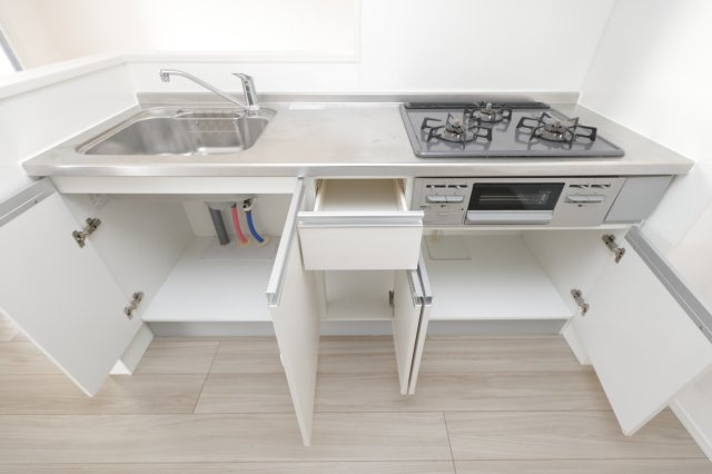 アンジュール西小岩のキッチン