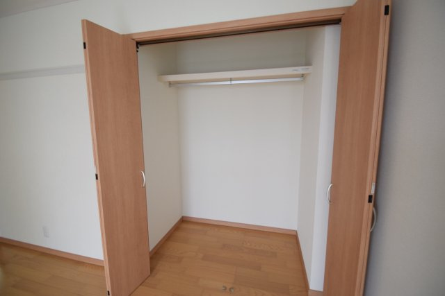 シャルムの収納|クローゼットタイプの収納です