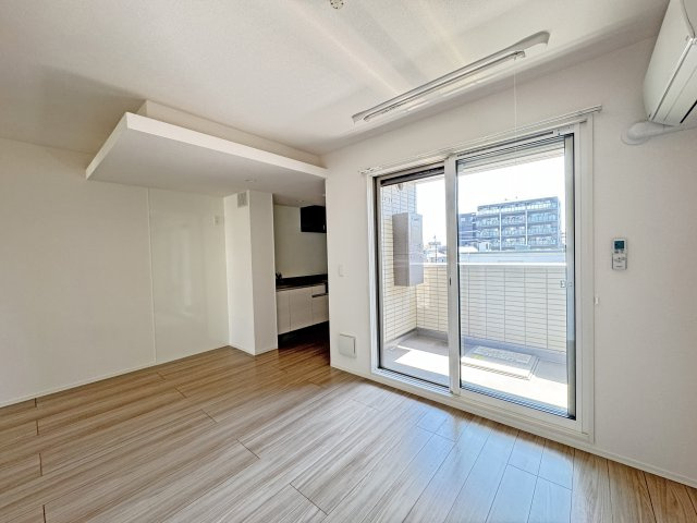 アンジュール西小岩の居間・リビング