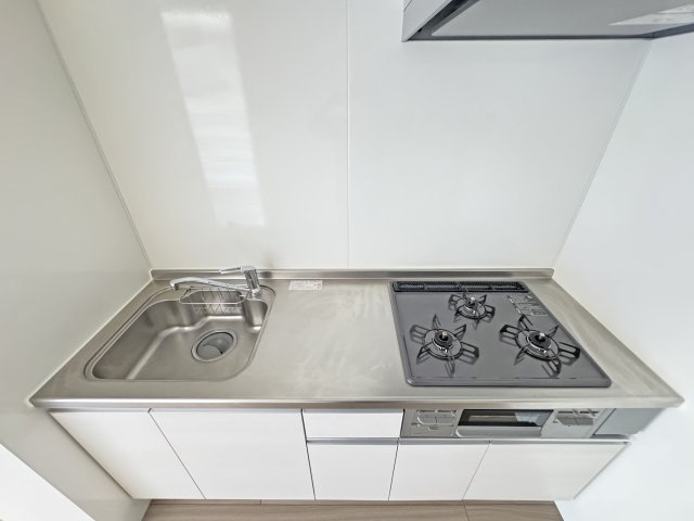 アンジュール西小岩のキッチン