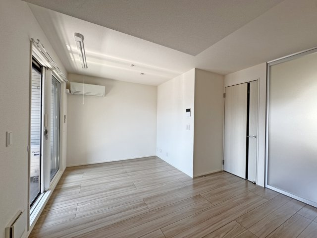 アンジュール西小岩の居間・リビング