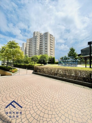 アネシス空港東5番館の周辺