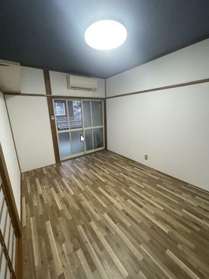 【洋室】 | ライブコア戸野目