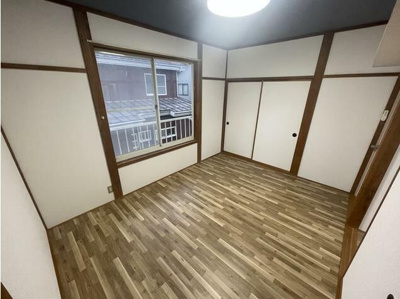 【洋室】 | ライブコア戸野目