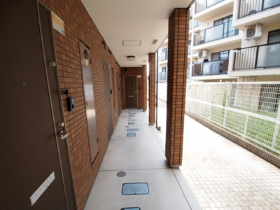 【ロビー】 | フジパレス光南町Ⅱ番館