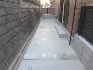 広島市安佐北区口田南９丁目のアパートの庭