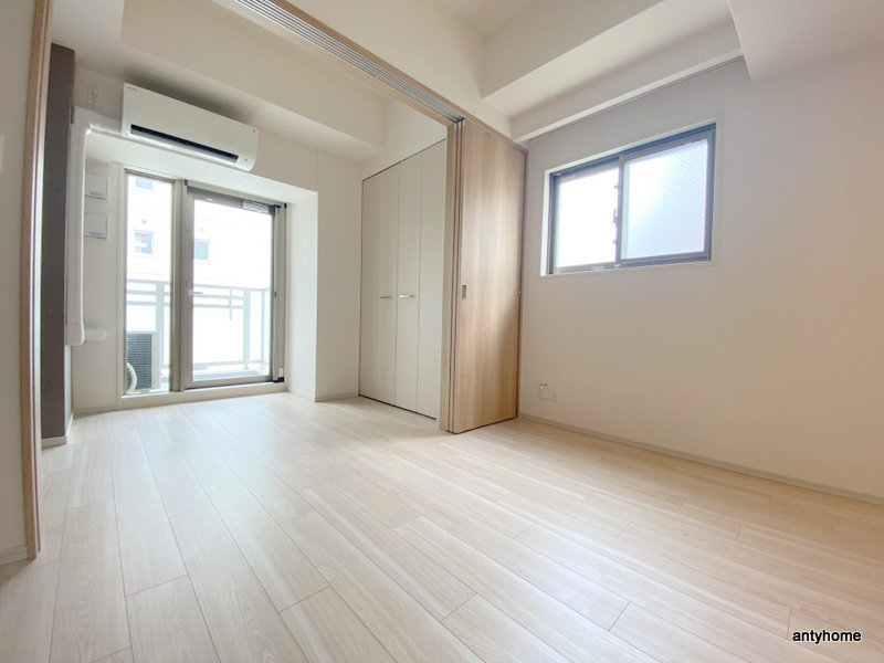 ディームス北浜　仲介手数料無料の居間・リビング