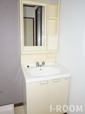 【洗面所】 | エトワール石手