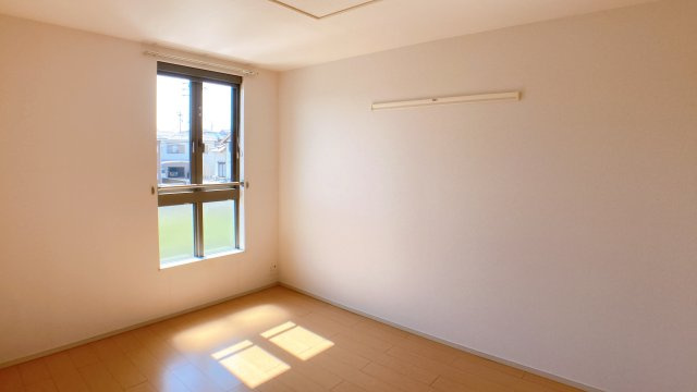 ボヌール青山の洋室