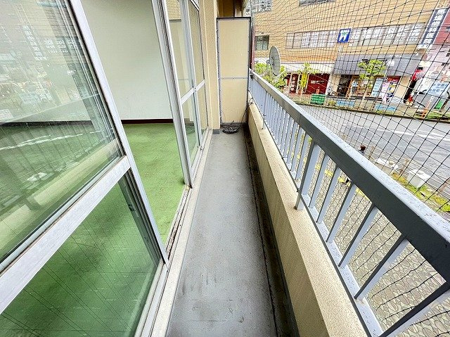 第２細川ビルのバルコニー