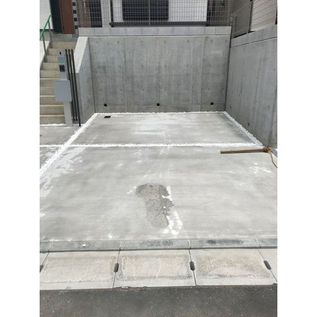 Kolet八王子大塚の駐車場