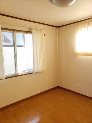 【洋室】 | 鳥取市若葉台北３丁目中古戸建て