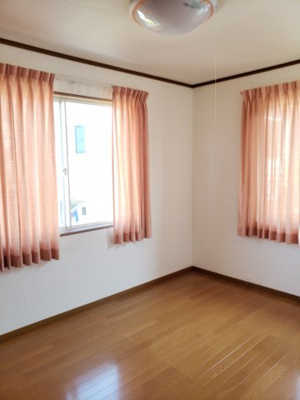 【洋室】 | 鳥取市若葉台北３丁目中古戸建て