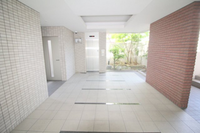 【エントランス】 | エターナル緑丘