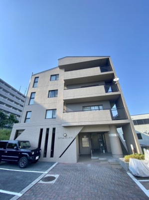 【外観】 | ラ・クーレ春日