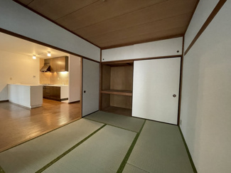 【居間・リビング】 | ハイツ東戸塚Ⅱ　Ｂ棟