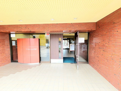 【エントランス】 | グランシャリオ