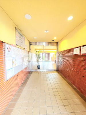 【ロビー】 | グランシャリオ