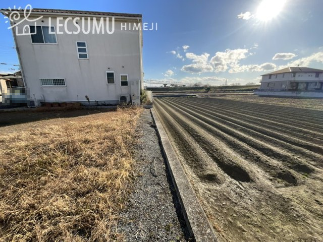 姫路市余部区下余部／売土地の前面道路含む現地写真