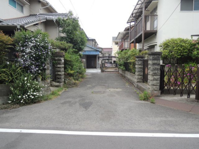 【前面道路含む現地写真】 | 売地　安城寺町