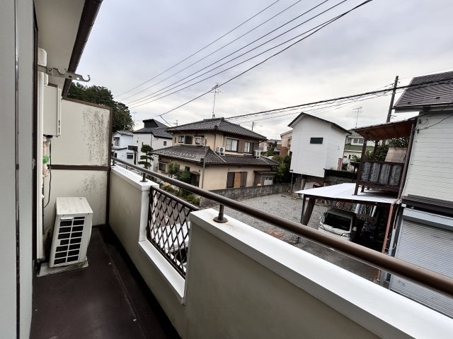 アパートメントKABEのバルコニー
