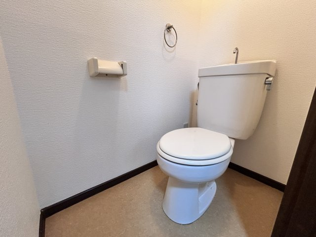 アパートメントKABEのトイレ