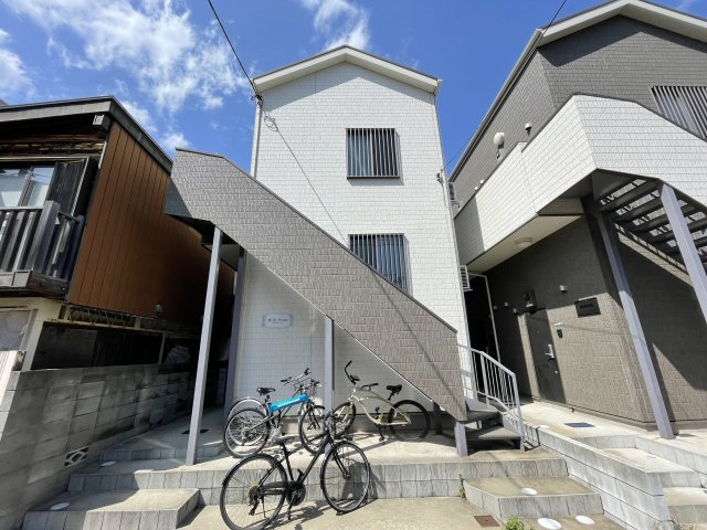 ミルプラージュの外観