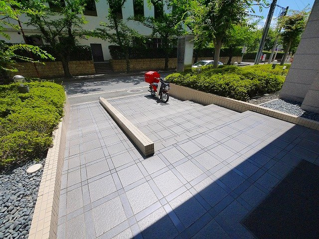 レナ新大宮ビル