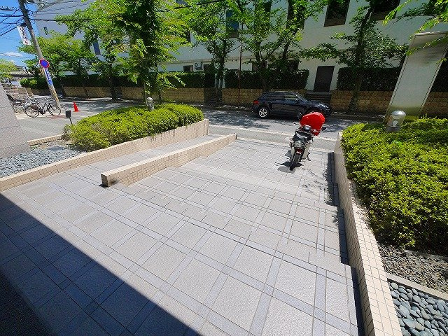 レナ新大宮ビル