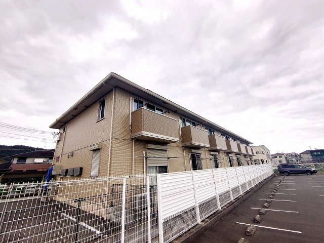 セジュール西土井の外観