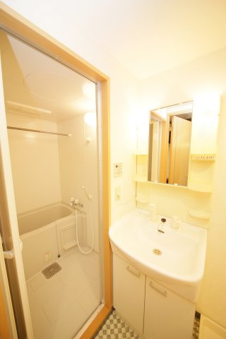 サンアップウェルⅡの独立洗面台