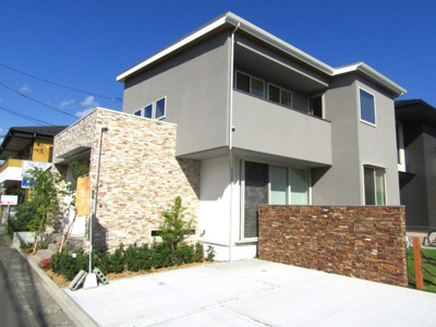 【外観】 | 甲府市上石田4丁目 | 建物外観を気になさる方へ、見た目の良い物件です