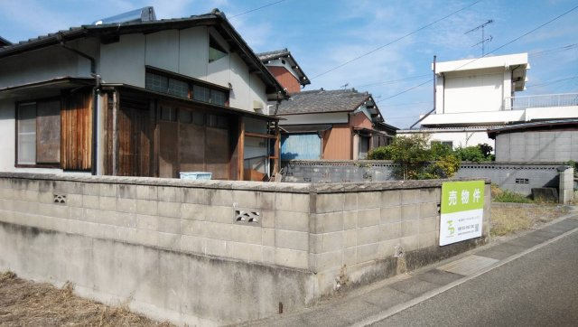 小松町新屋敷土地【727】137.72坪の周辺