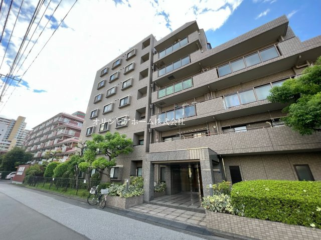 グランディ南砂　5階　角　部屋　リ　ノベーション済の外観