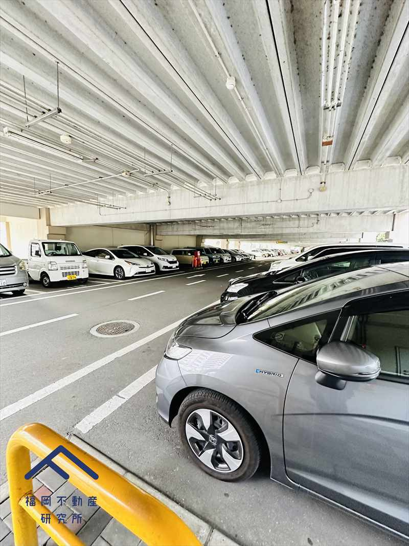オリエントハイツ篠栗の駐車場