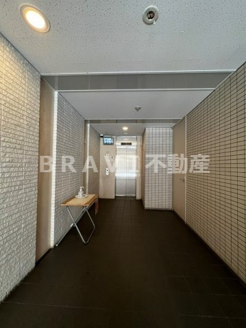 アルデールヒル内久宝寺　BRAVI不動産のロビー|【アルデールヒル内久宝寺】毎日通るロビーはこのようになっています