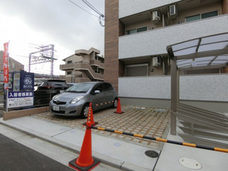 【駐車場】