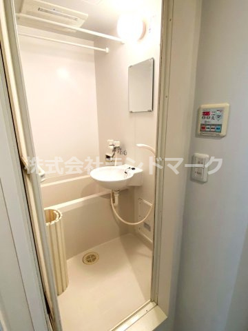  | ＣＵＲＡＶＩＥ